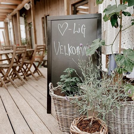 Guesthouse Klitmøller Eksteriør bilde